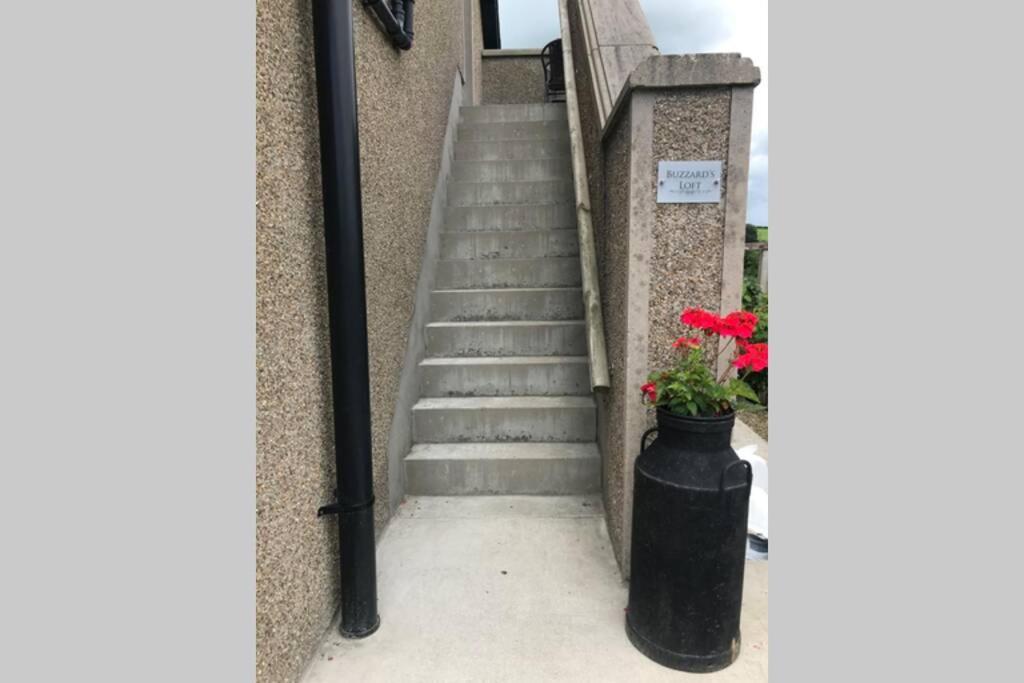 شقة Poyntzpass  في Buzzards Loft المظهر الخارجي الصورة